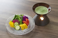 彩り野菜の茶～ニャカウダ　