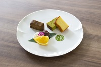 酒ケーキ3種盛り合わせ