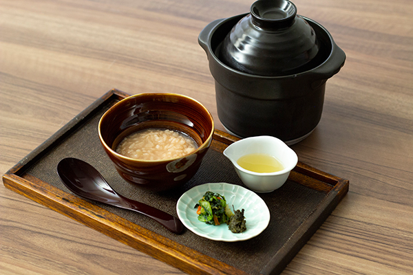出汁香る茶粥