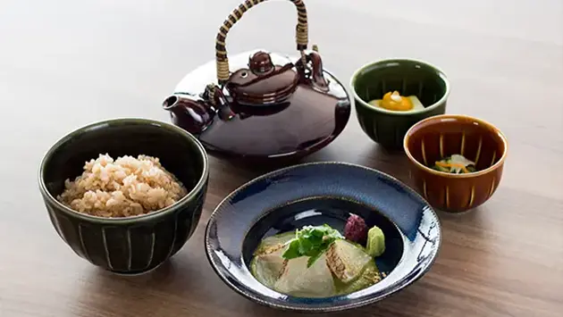 Tai-Chazuke (Steamed rice with tea poured on sea bream) with Matcha miso